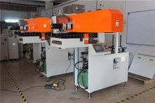 高清圖片解析 普通沖床的結構與工作原理