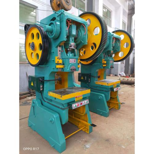 供應JB23系列40噸普通沖床 斜齒齒輪傳動開式可傾壓力機在沖孔應用中的優勢